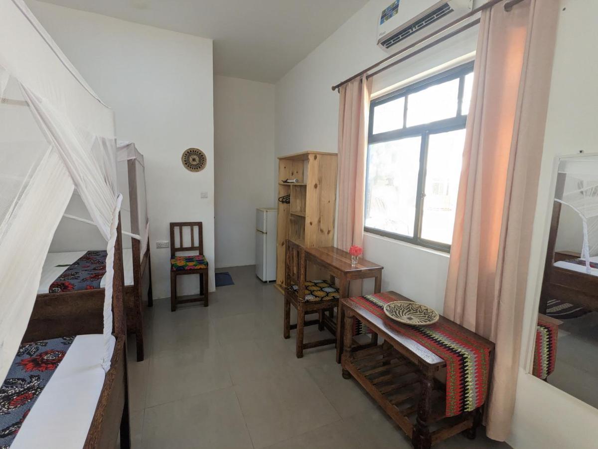 Mkadi Beach House Hotell Nungwi Eksteriør bilde